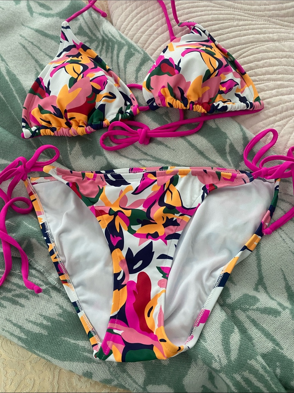 NWOT Floral Tie-String Bikini Set in Multi Pink